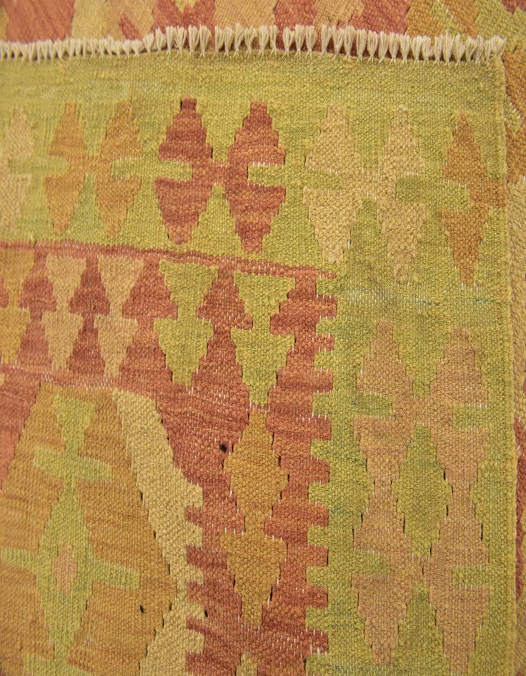 Detail image of  3' 3 x 5'  Hand Woven Kilim Waziri Wool Rug