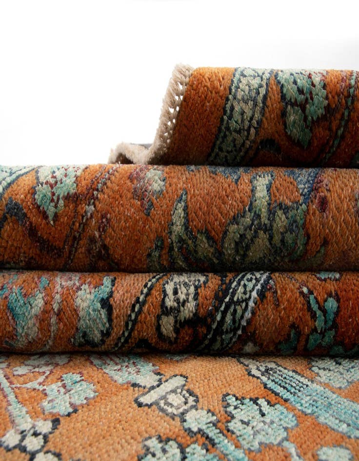 Detail image of  9' x 12' 2 Kundan Rug