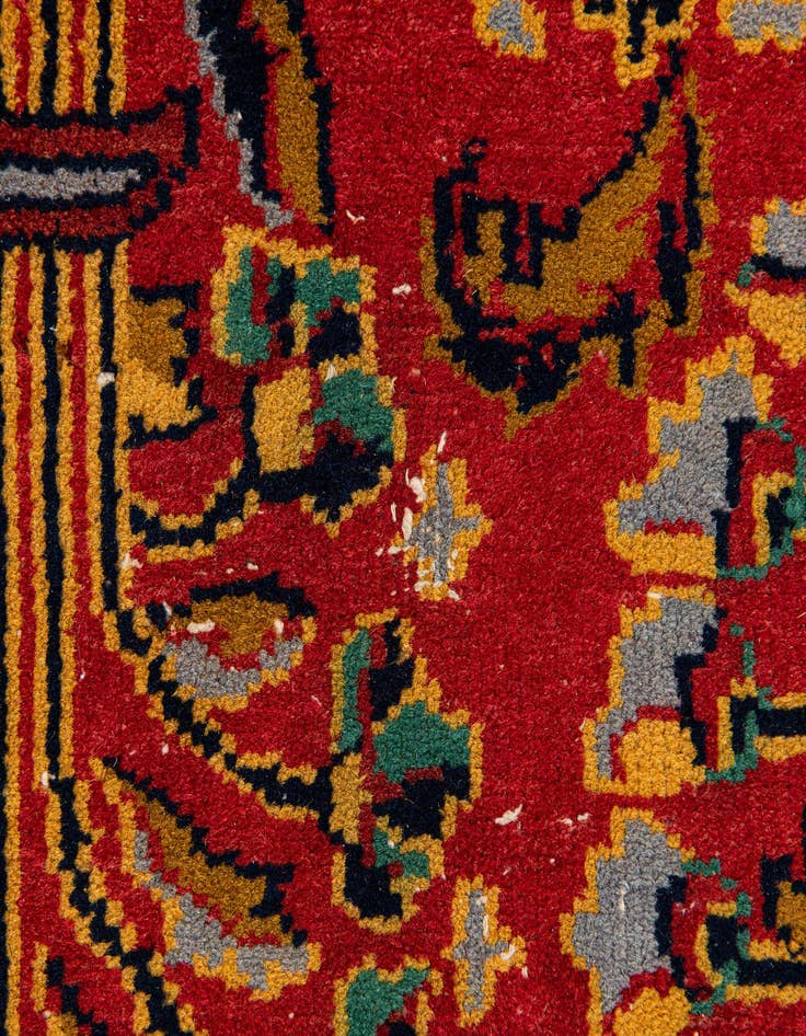 Detail image of  3' 3 x 5' 1  Hand Knotted Lahour Wool Rug