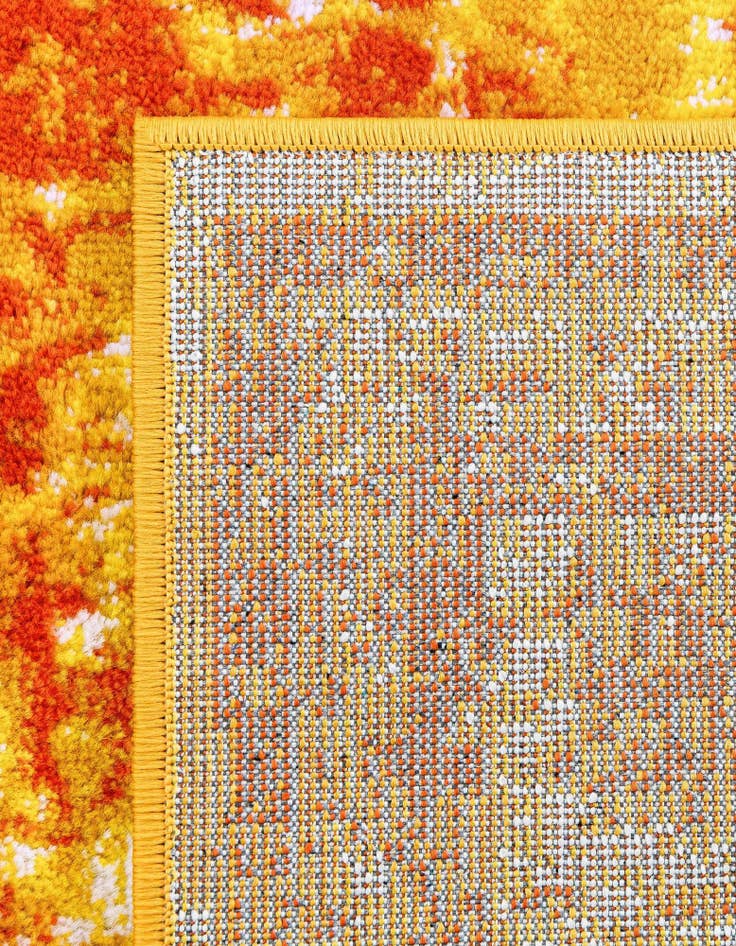 Detail image of  7' 10 x 10' Monte Carlo Rug With Pad Bundle