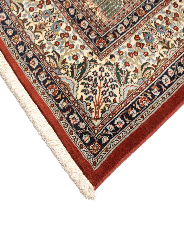 Detail image of  6' 6 x 9' 5 Mood Wool Rug