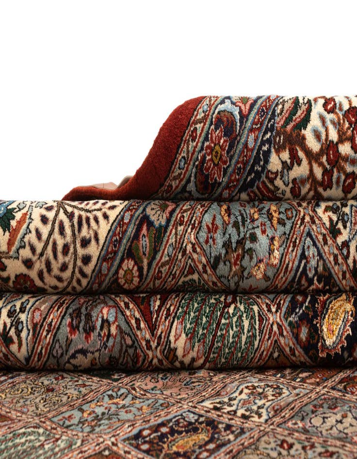 Detail image of  6' 8 x 9' 8 Mood Wool Rug