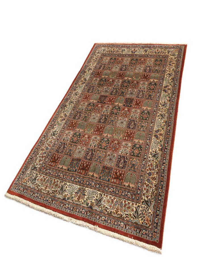 Detail image of  6' 7 x 9' 5 Mood Wool Rug