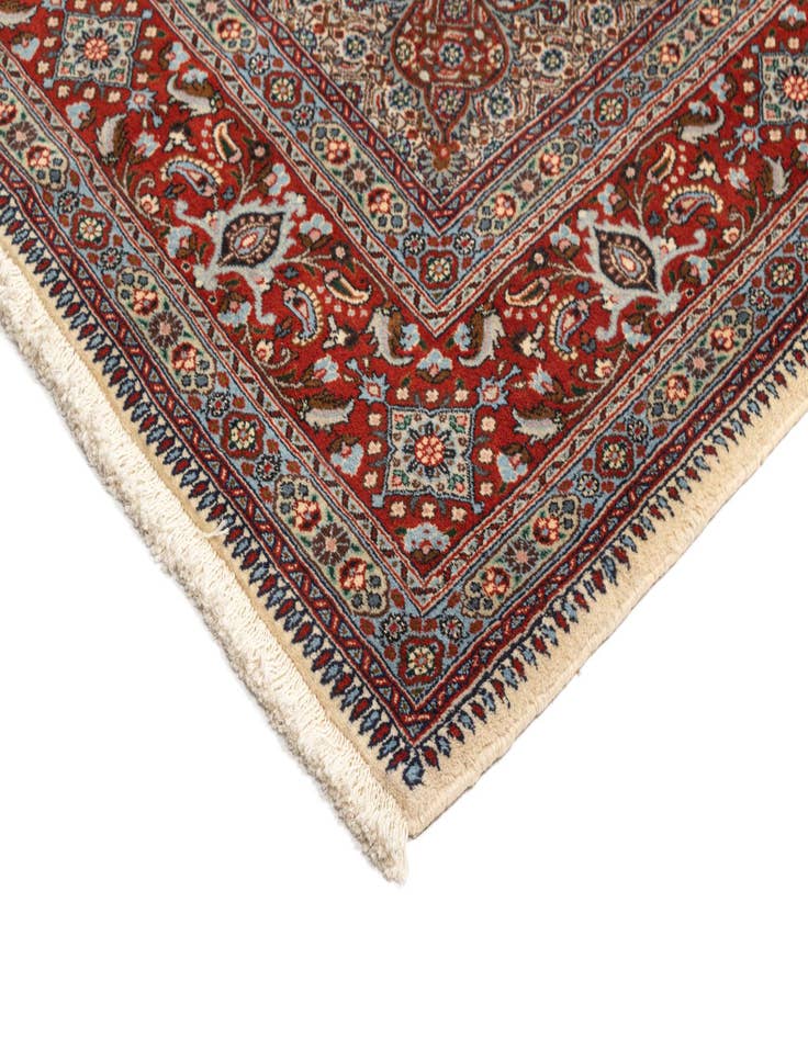 Detail image of  6' 7 x 9' 5 Mood Wool Rug