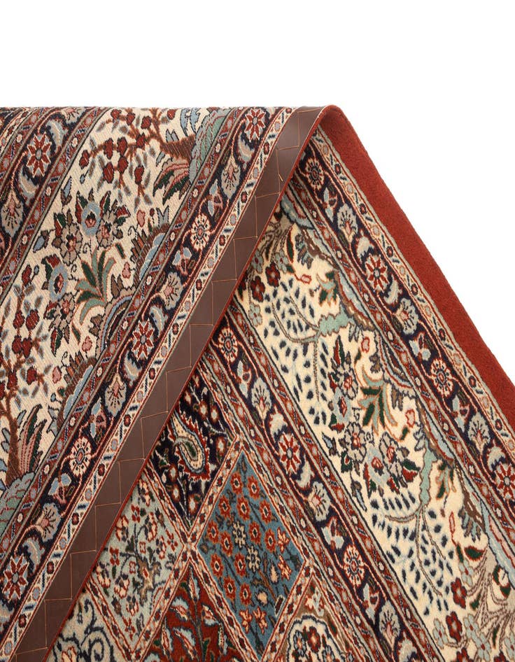 Detail image of  8' 1 x 11' 6 Mood Wool Rug