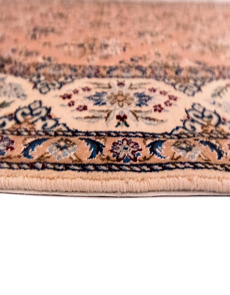 Detail image of  4' 9 x 7' 8 Nain Rug