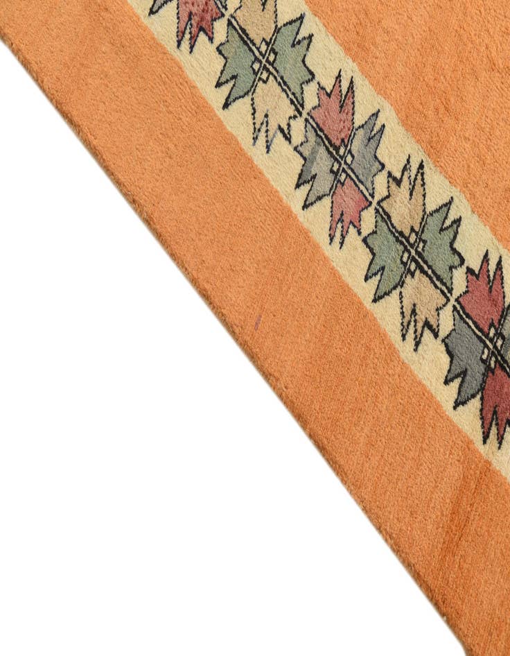 Detail image of  4' 1 x 5' 1  Hand Knotted Peshawar Ziegler Rug