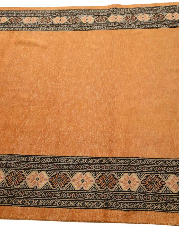 Detail image of  5' 3 x 6' 9  Hand Knotted Peshawar Ziegler Rug