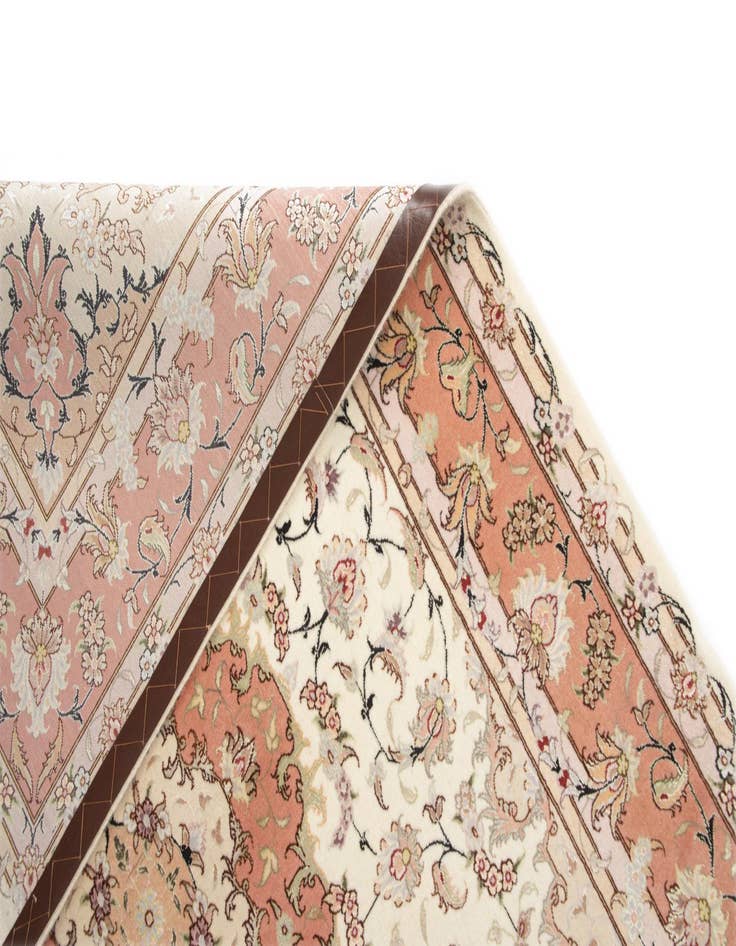 Detail image of  4' 11 x 6' 11 Tabriz Rug