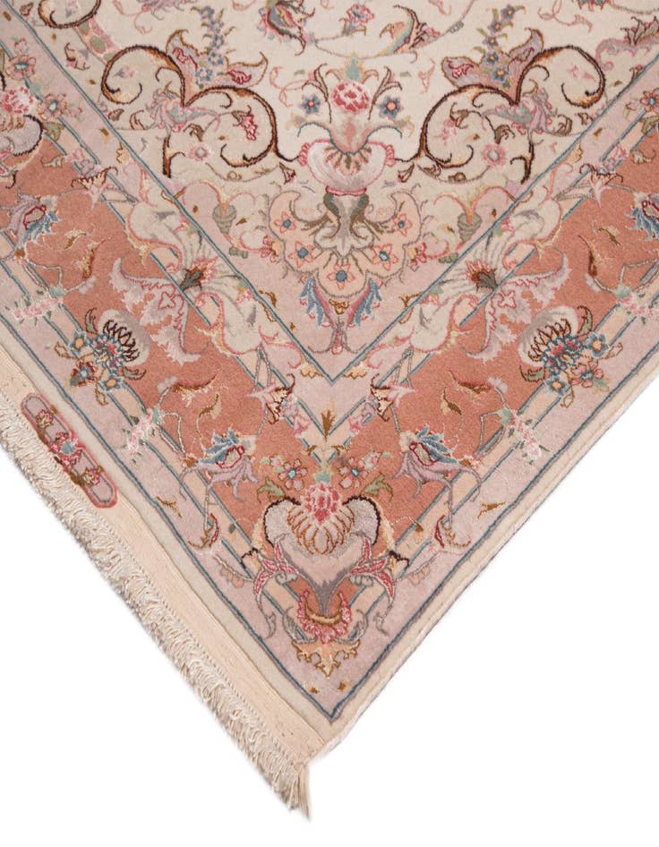 Detail image of  4' 9 x 6' 8 Tabriz Rug