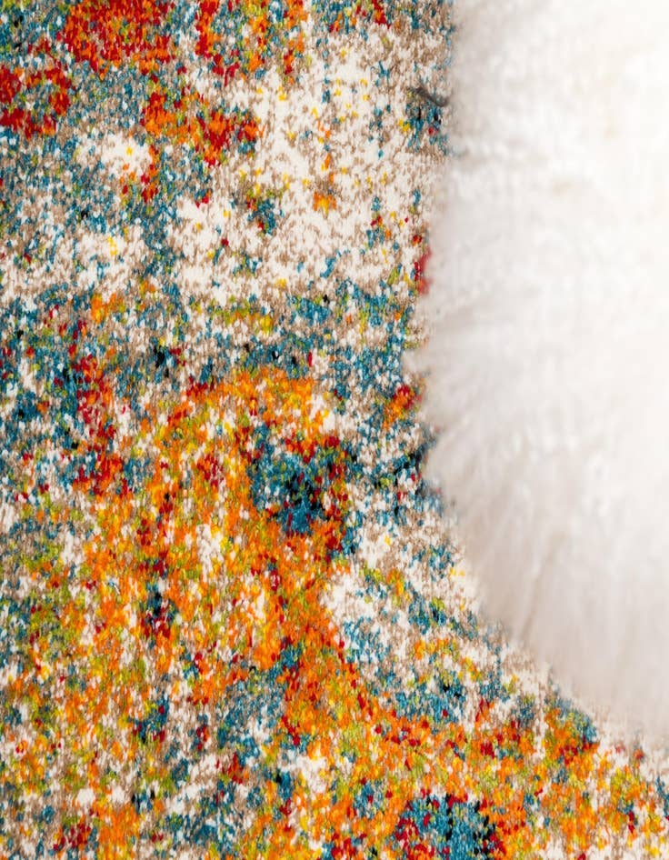 Detail image of  5' x 8' Veneto Rug