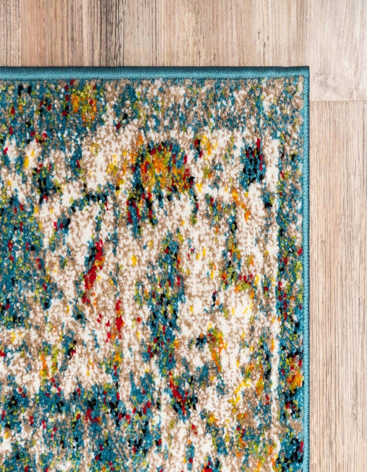 Detail image of  5' x 8' Veneto Rug