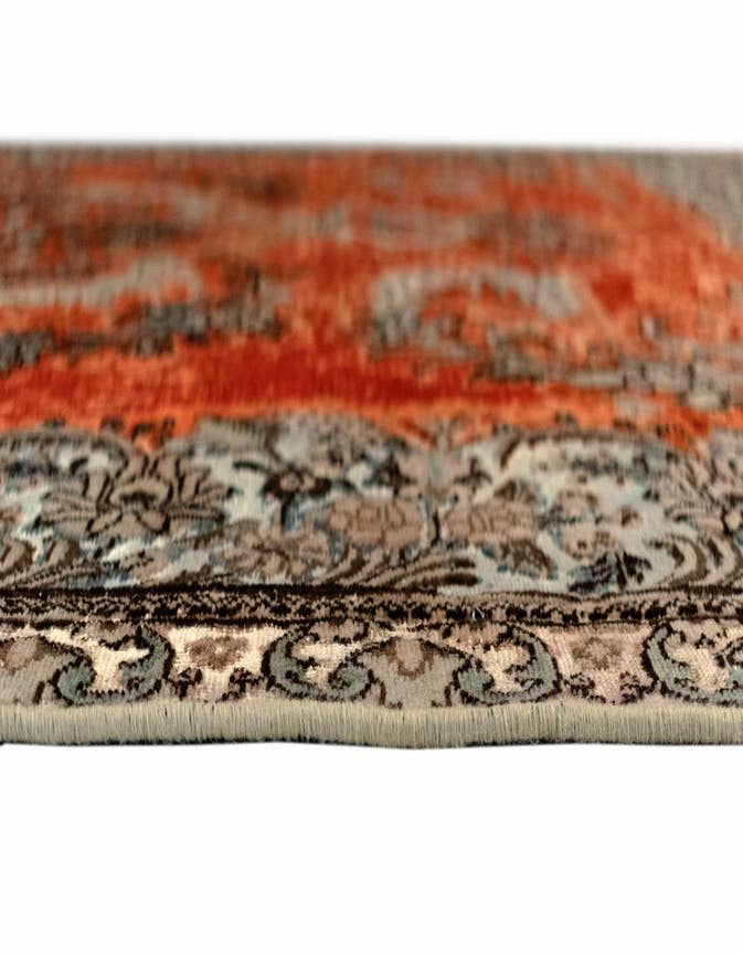 Detail image of  7' 9 x 10' 8 Vintage Royal Wool Rug