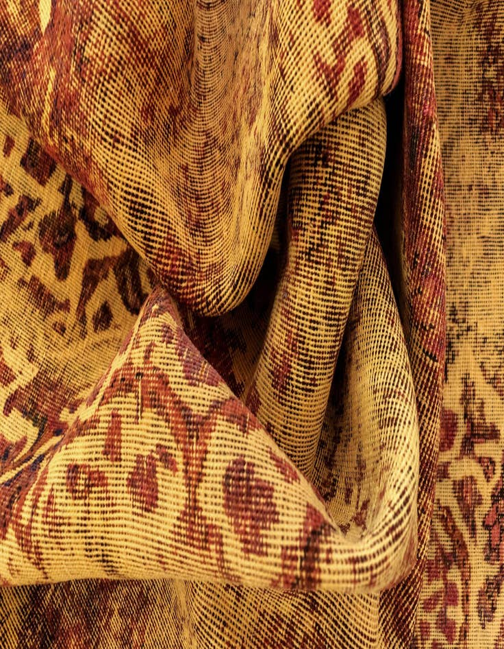 Detail image of  7' 4 x 10' 10 Vintage Royal Wool Rug