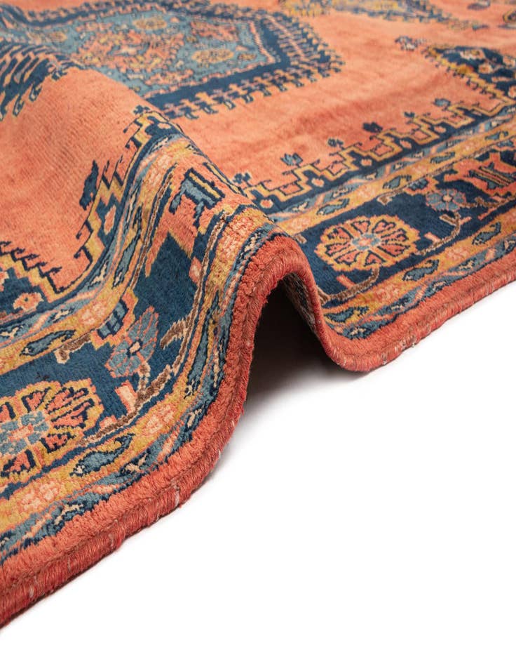 Detail image of  7' 1 x 11' 4 Viss Wool Rug