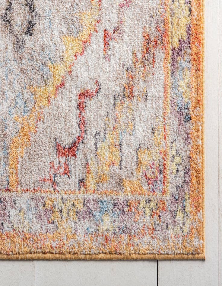 Detail image of  5' 3 x 7' 10 Williamsburg Rug