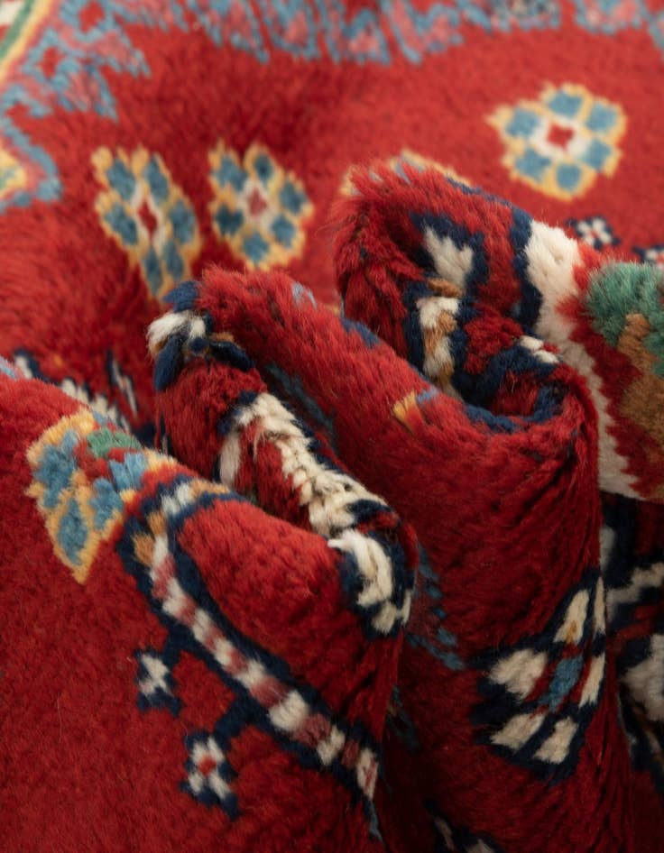 Detail image of  3' 5 x 4' 11  Hand Knotted Yalameh Persian Wool Rug