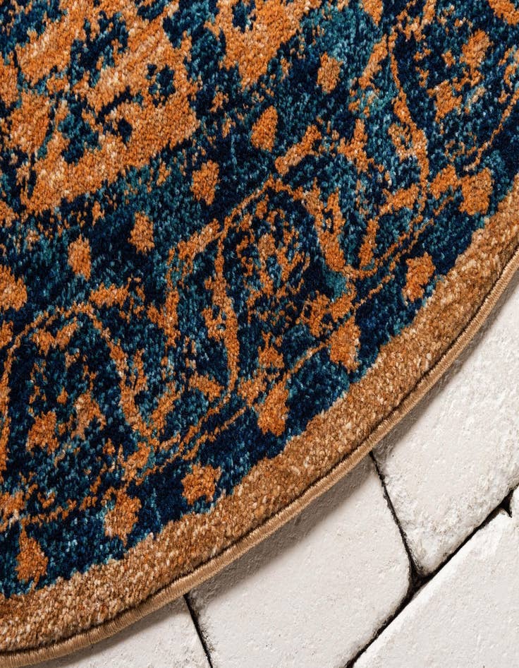Detail image of  8' x 8' Charlestown Round Rug