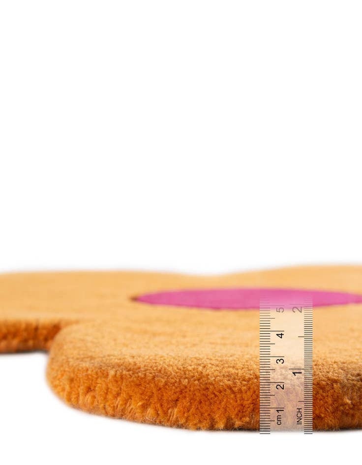 Detail image of  3' 1 x 3' 1 Happy Rugs Funky Flower Wool Round