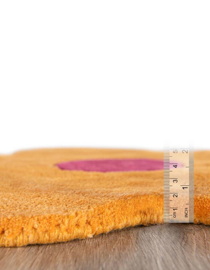 Detail image of  3' 1 x 3' 1 Happy Rugs Funky Flower Wool Round