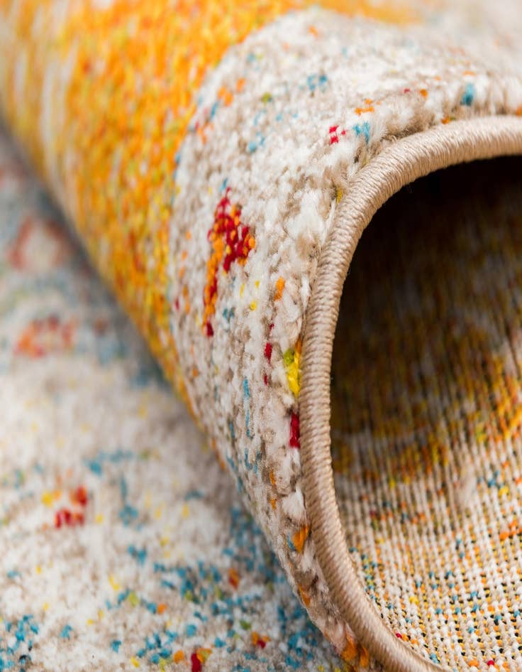 Detail image of  8' x 8' Veneto Round Rug