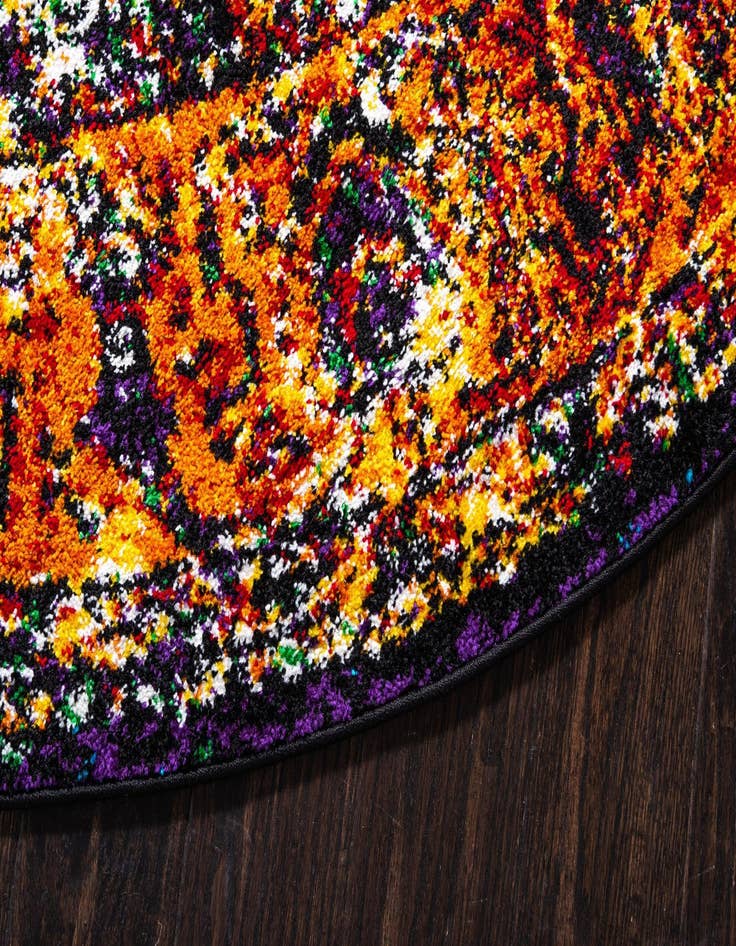 Detail image of  8' x 8' Veneto Round Rug