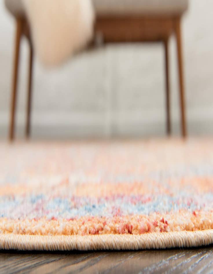 Detail image of  3' 3 x 3' 3 Williamsburg Round Rug