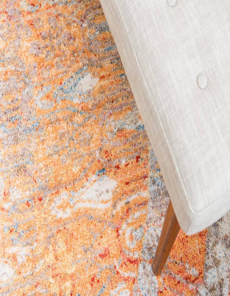 Detail image of  3' 3 x 3' 3 Williamsburg Round Rug