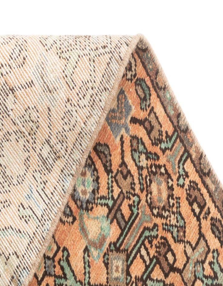 Detail image of  2' 5 x 6' 9 Hamedan Runner Rug