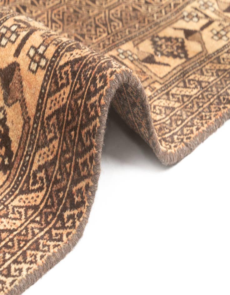 Detail image of  3' 1 x 6' 8 Hamedan Runner Rug