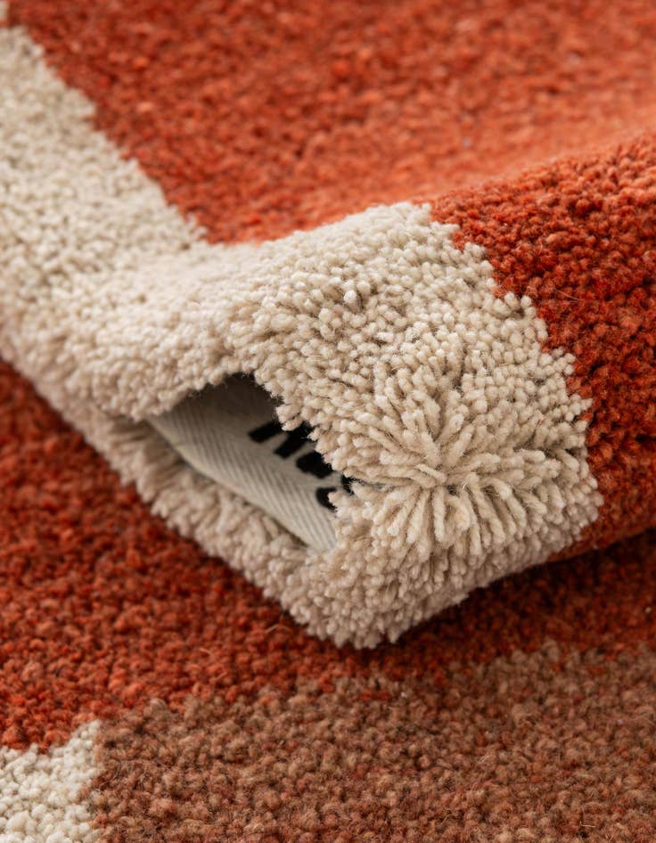 Detail image of  2' x 8' Handtufted Wool Runner Rug