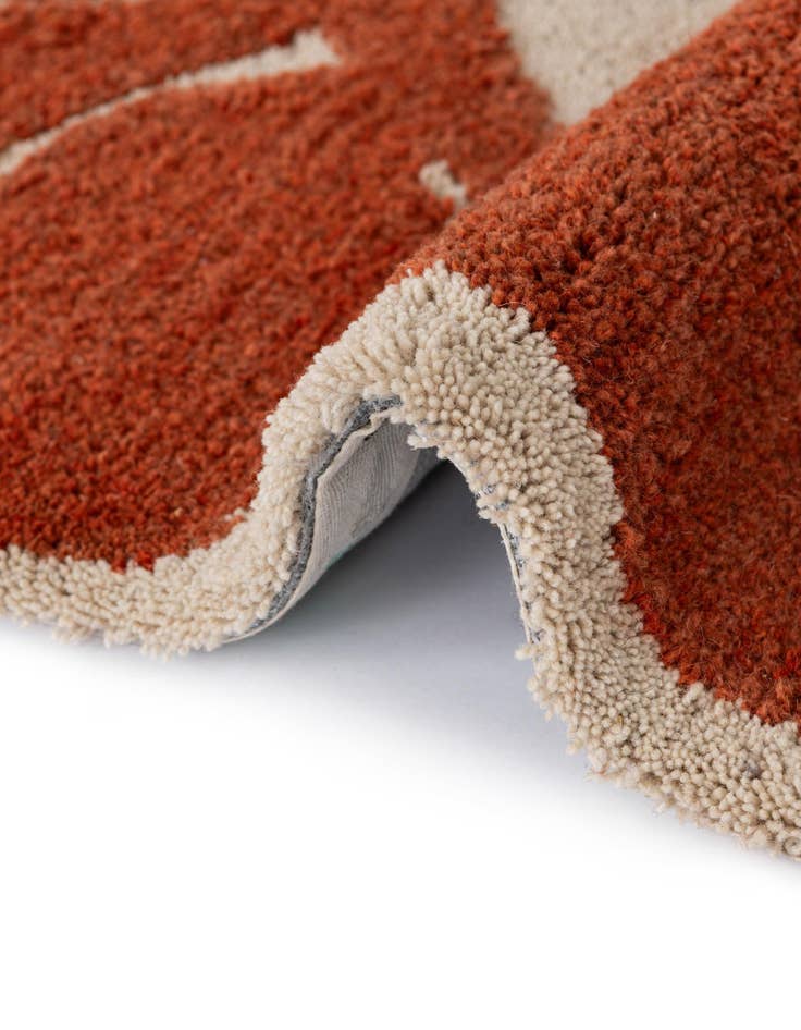 Detail image of  2' x 6' 1 Handtufted Wool Runner Rug