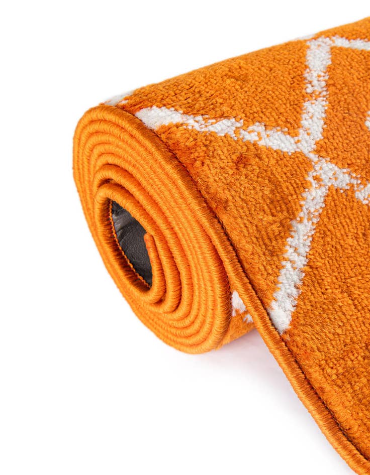 Detail image of  2' 6 x 8' 2 Kasbah Trellis Runner Rug