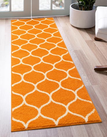  2' x 6' Lattice Frieze Runner Rug