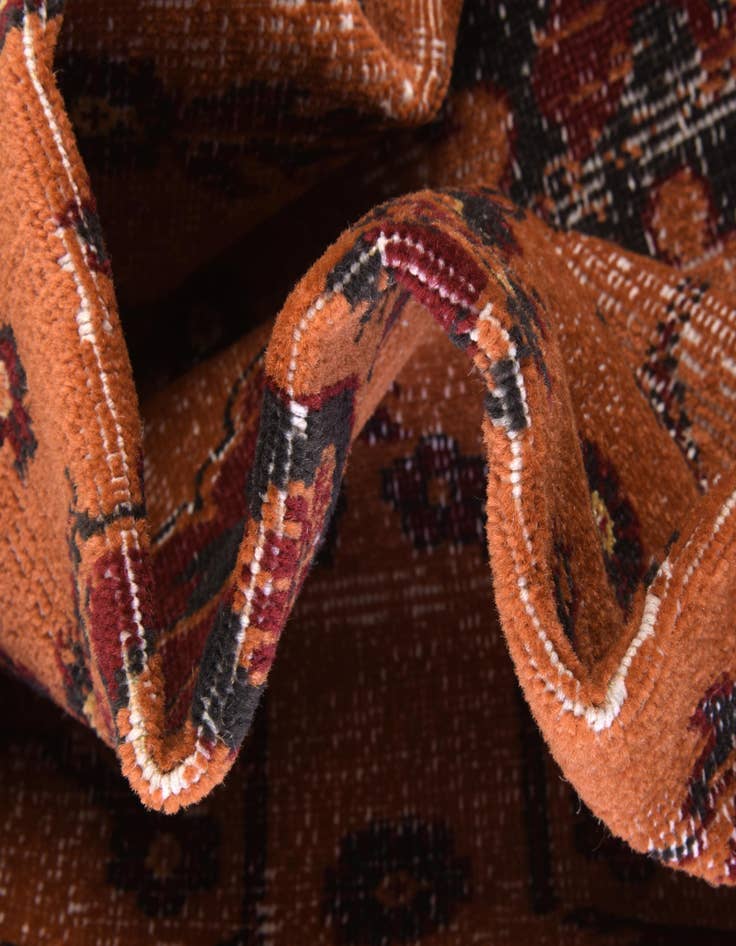 Detail image of  2' 7 x 10' Lucerne Runner Rug