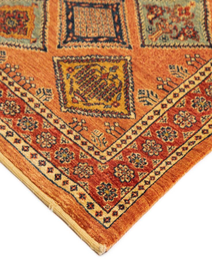 Detail image of  2' 9 x 9' 6 Luribaft Wool Runner Rug