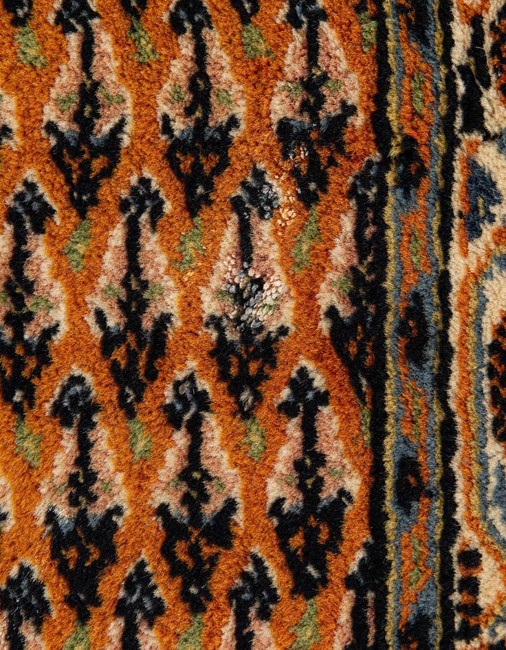 Detail image of  2' 4 x 4' 7  Hand Knotted Mir Wool Runner Rug