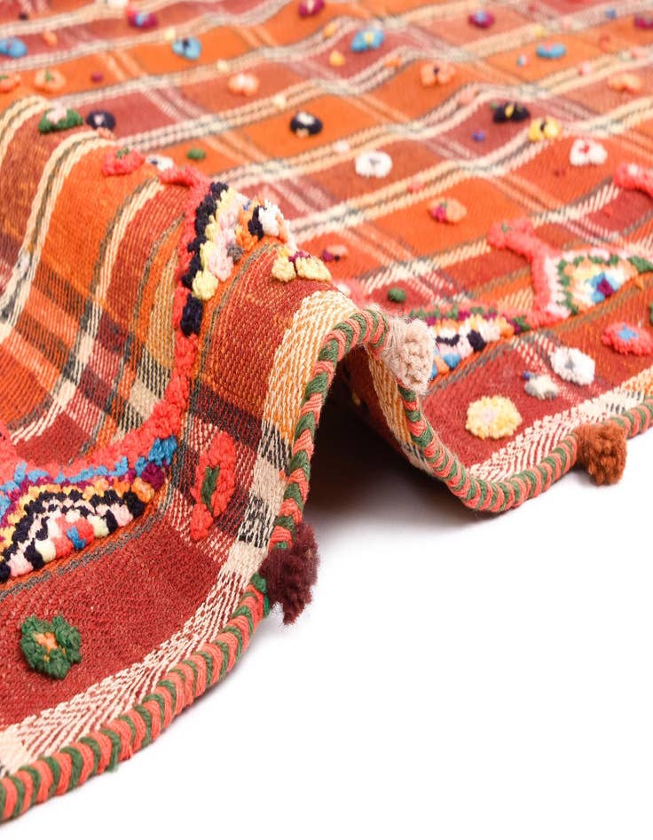 Detail image of  4' 9 x 5' 8 Jajim Square Rug