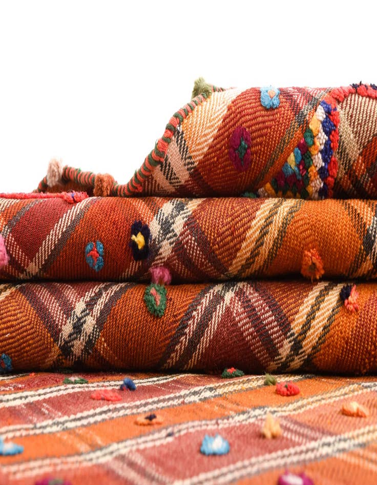 Detail image of  4' 9 x 5' 8 Jajim Square Rug