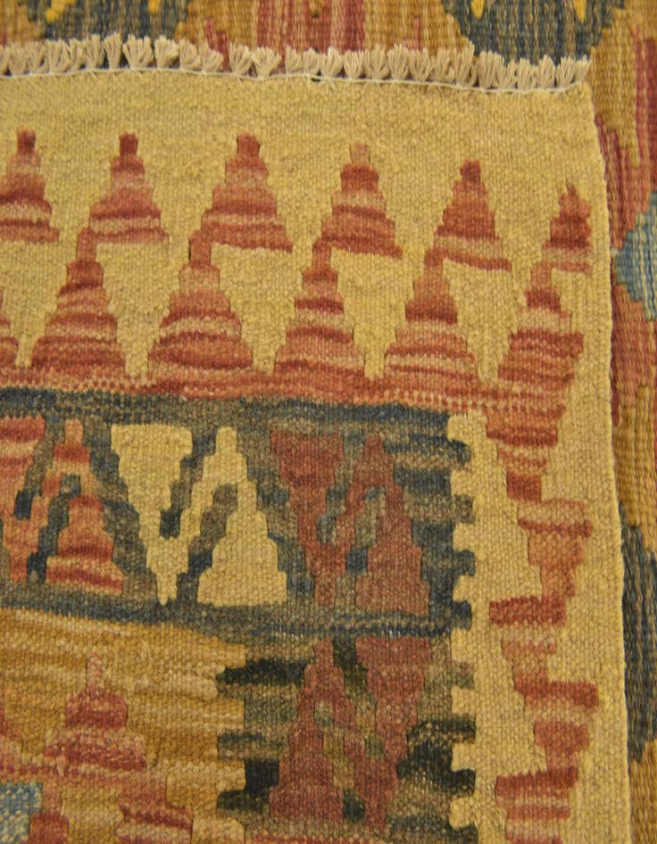 Detail image of  3' 2 x 3' 3  Hand Woven Kilim Maymana Wool Square Rug