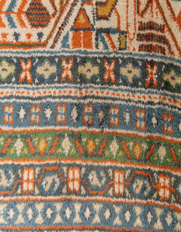 Detail image of  9' 9 x 10'  Hand Knotted Mir Wool Square Rug