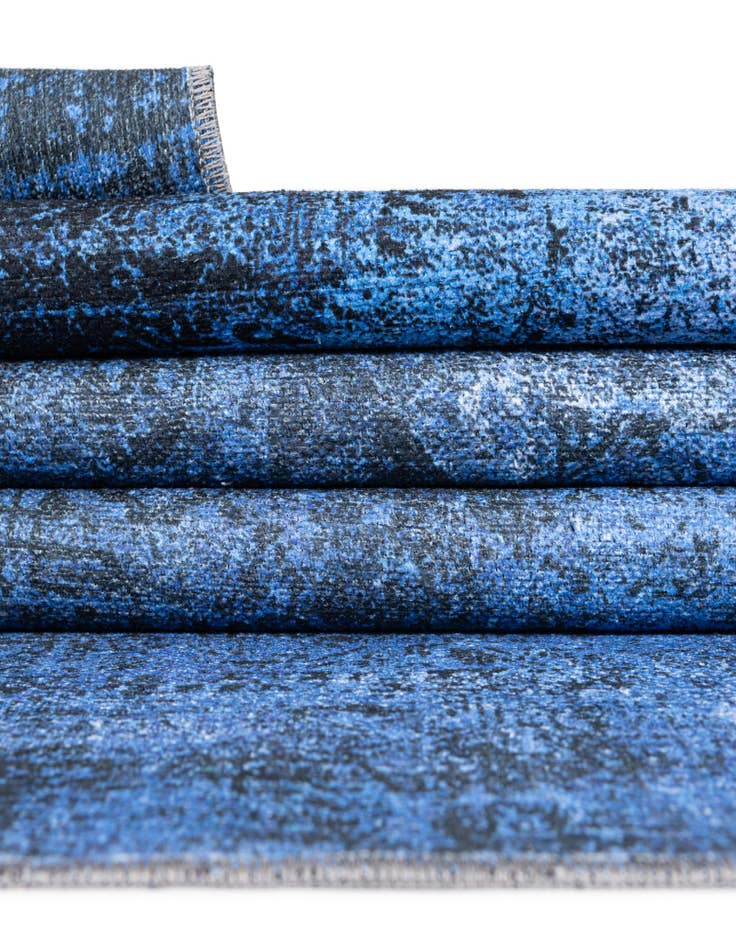 Detail image of  2' x 5'  Washable Yara Runner Rug