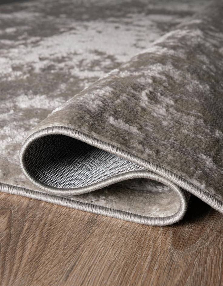 Detail image of  7' 10 x 10' Oxford Rug