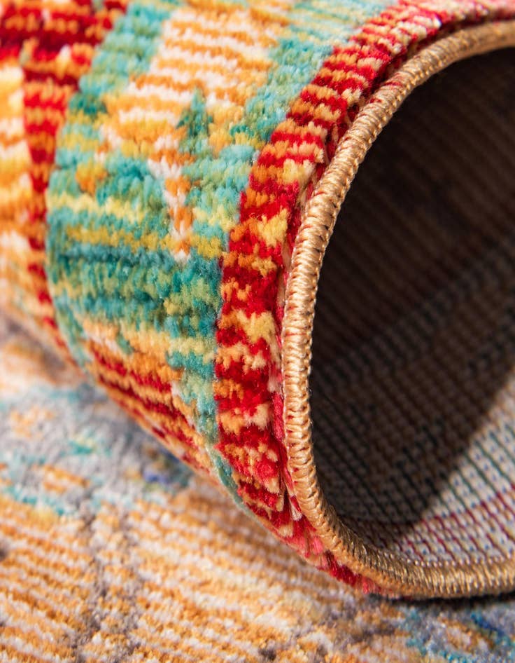 Detail image of  7' x 9' 10 Alexis Rug