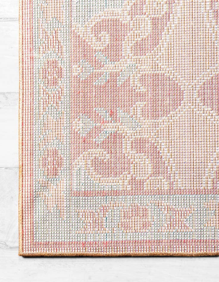 Detail image of  7' x 9' 10 Alexis Rug