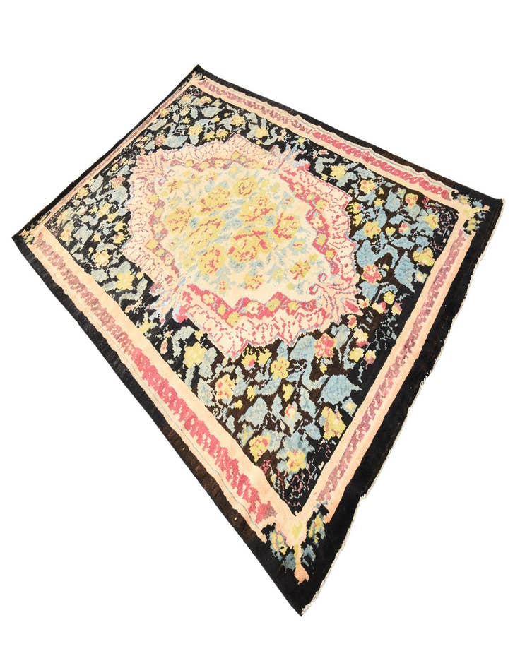 Detail image of  6' 3 x 9' 8  Hand Knotted Darya Rug