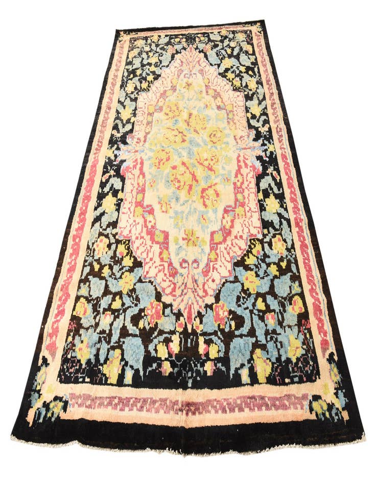 Detail image of  6' 3 x 9' 8  Hand Knotted Darya Rug