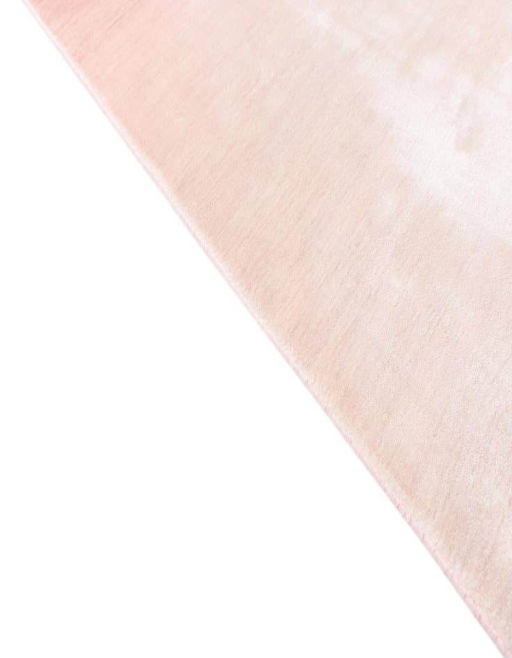 Detail image of  5' 7 x 8'  Hand Knotted Darya Wool Rug