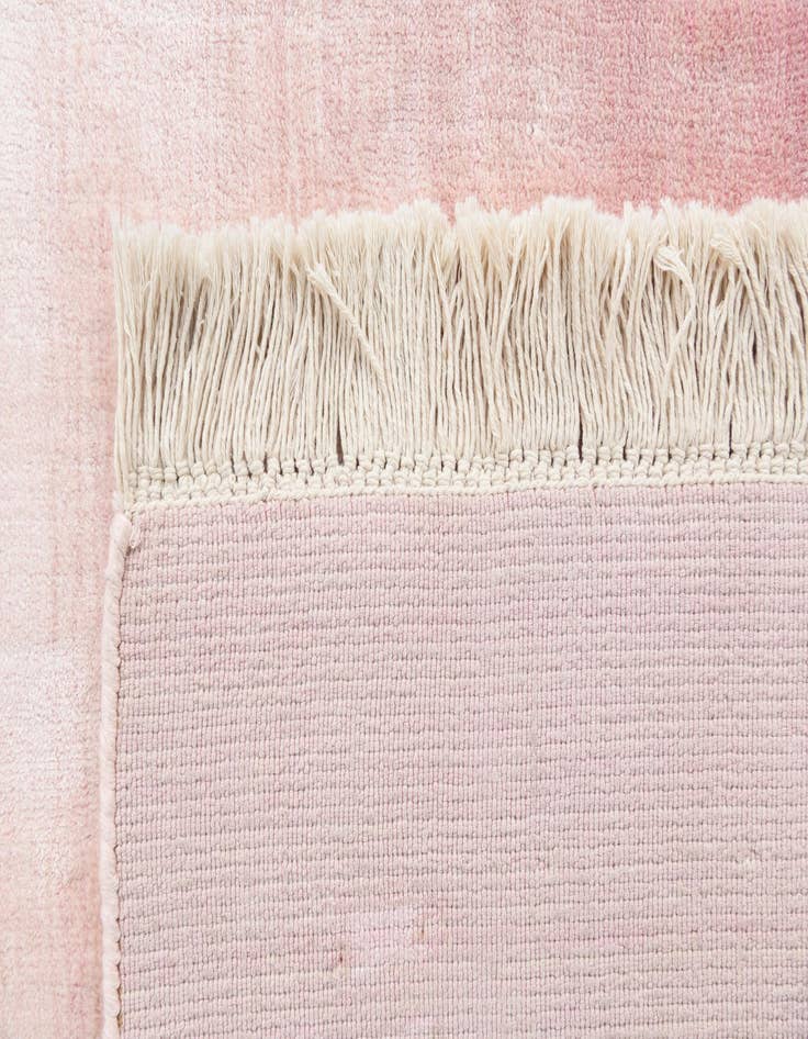 Detail image of  5' 7 x 8'  Hand Knotted Darya Wool Rug