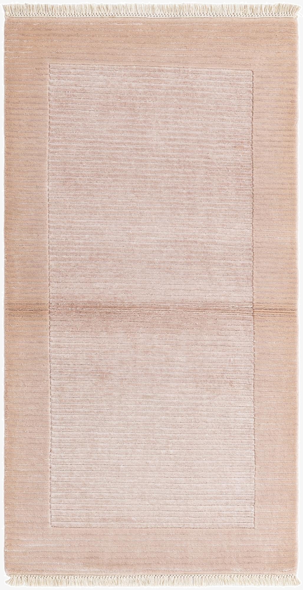  2' 7 x 5'  Hand Knotted Darya Wool Rug